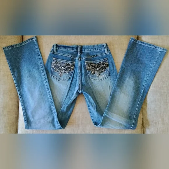 Paco Women's Blue Jeans Size 3, these Jeans have Stretch - Picture 2 of 9